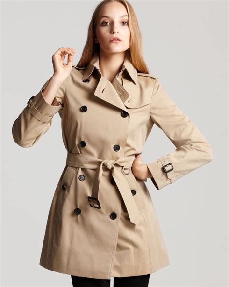 burberry outlet trench coat